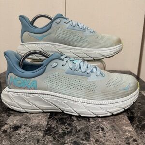 Hoka One One Women's Arahi 7 1147851 ISK Running Shoes Size  10.5B Sky Blue